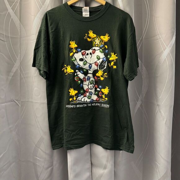 Snoopy Green T Shirt Christmas Lights Peanuts Gang Heavy Cotton Mens L Relaxed - Picture 11 of 15